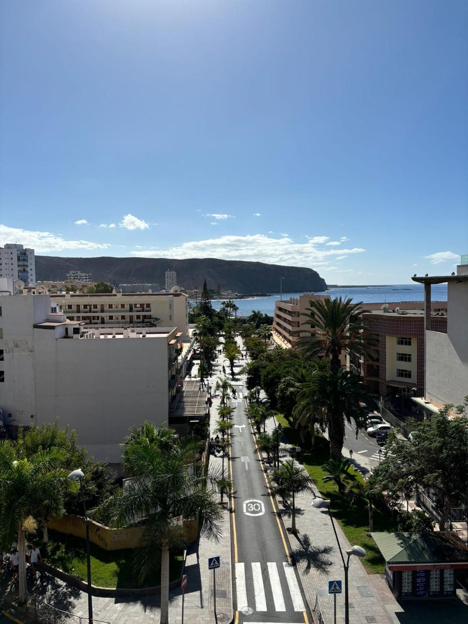Seaview Apartment - Los Cristianos Los Cristianos  Dış mekan fotoğraf